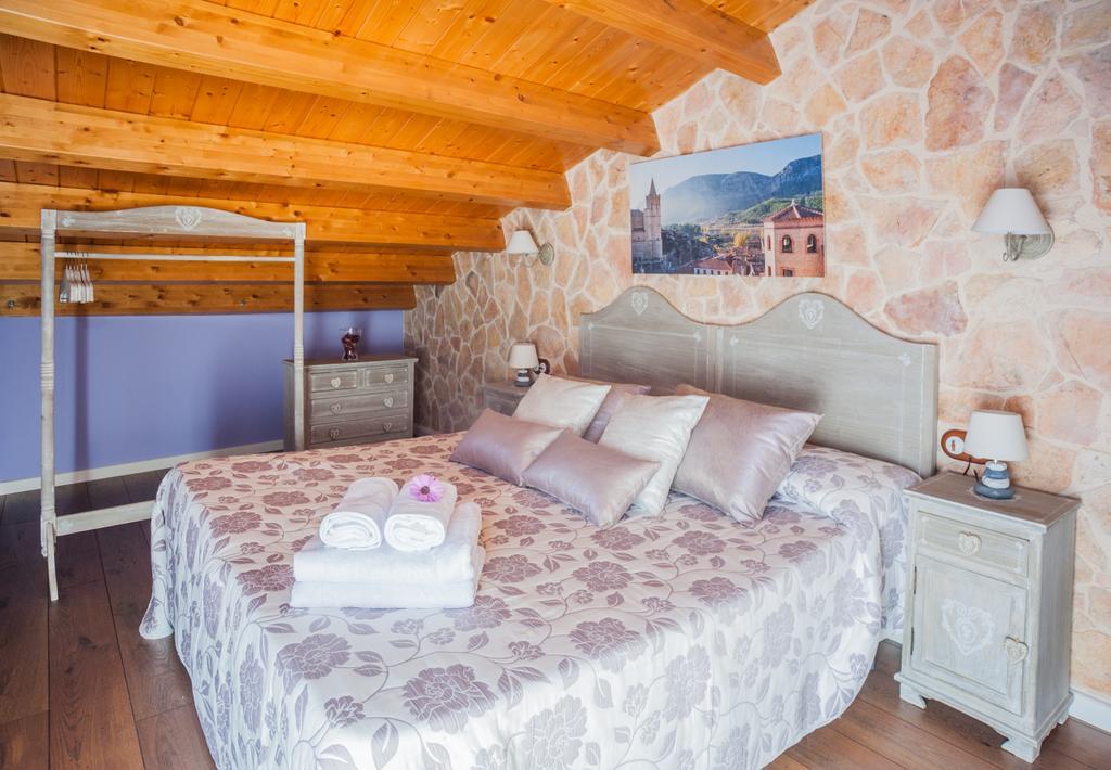 Apartamentos Rurales Millan La Mata de los Olmos Buitenkant foto